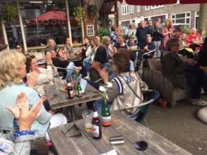 Aaac1e67 07A2 4793 Bbb6 E23d809f9dff 300X225