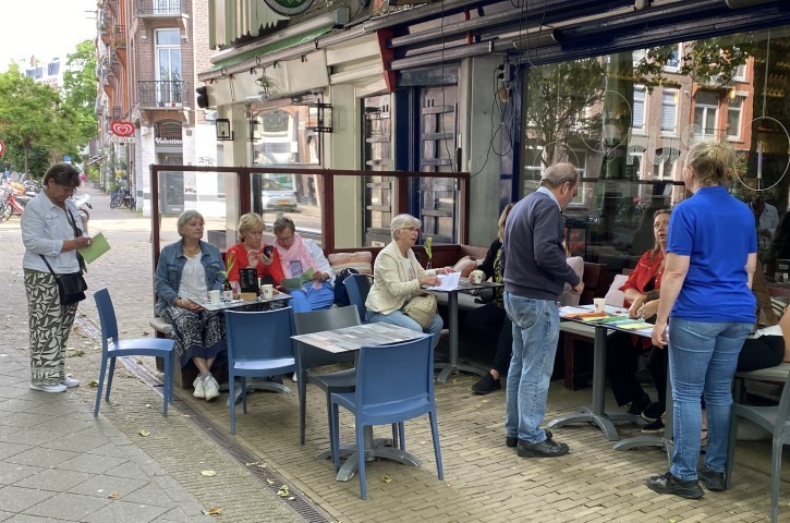 43D3AC0F 2E1B 4D5D B442 0F2083B29A04 (Klein)