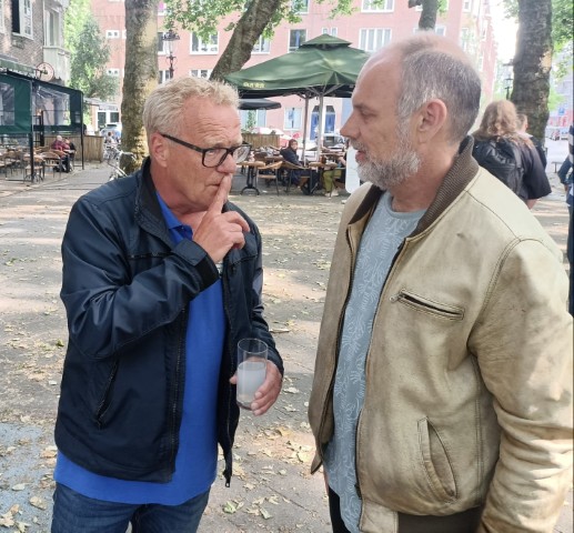 7217640F E11d 4Aff 8D2f 4Fd043e6f9a4 (Klein)