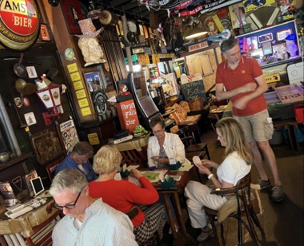 Eece40dc 6C14 4985 9Bd8 1895F52a5e7d (Klein)